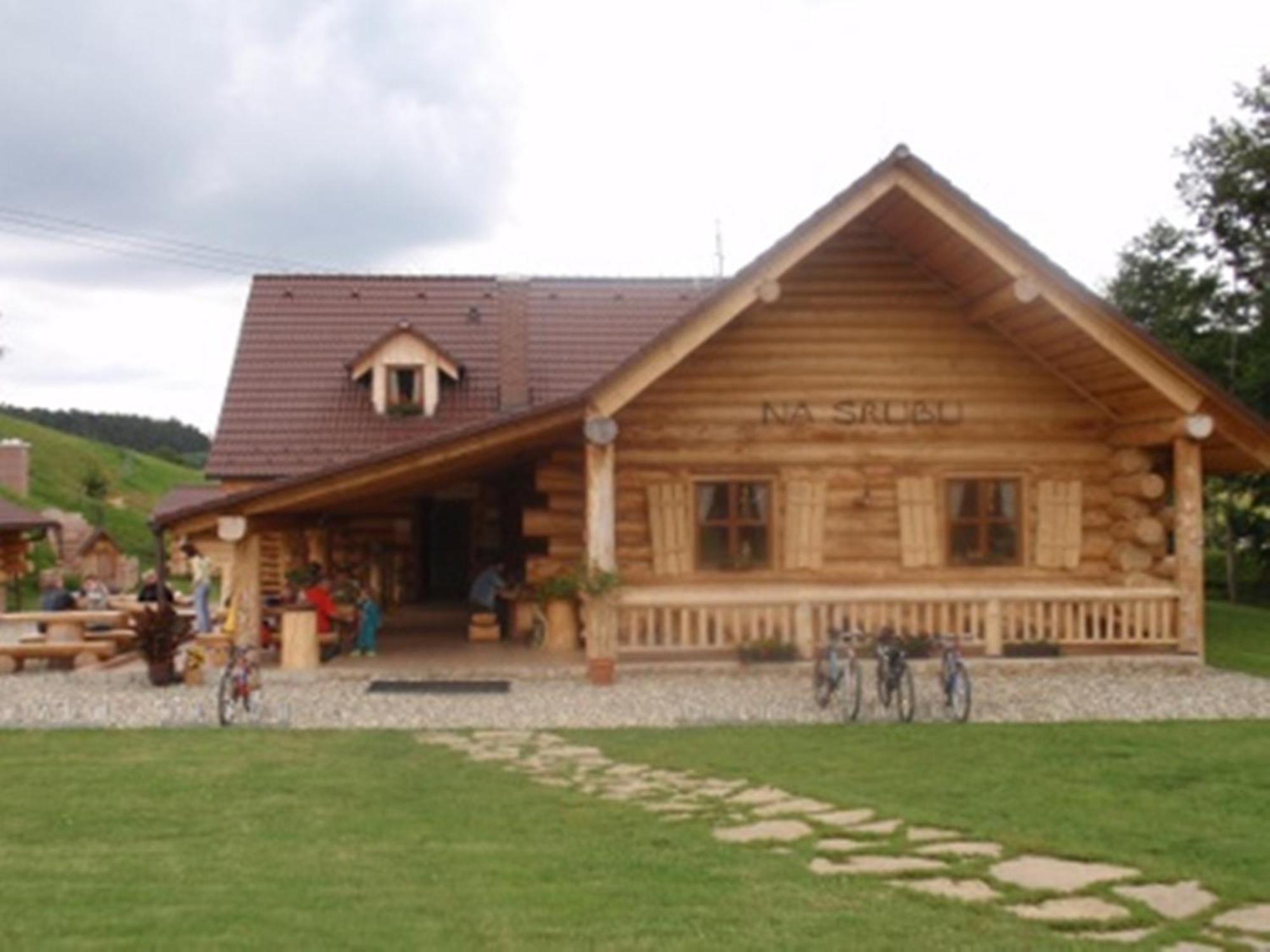 Penzion Malovany Osvetimany Buitenkant foto