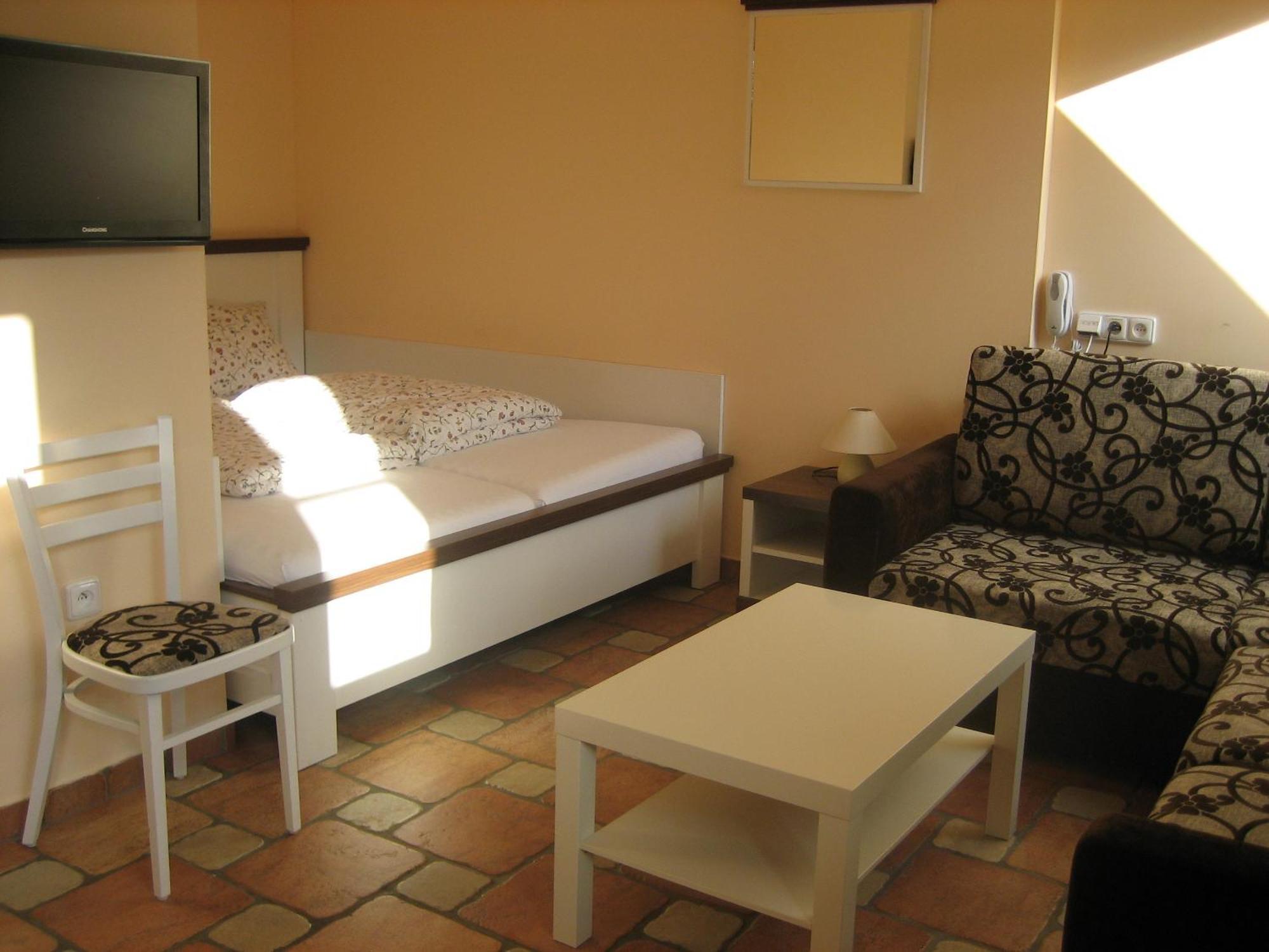 Penzion Malovany Osvetimany Kamer foto